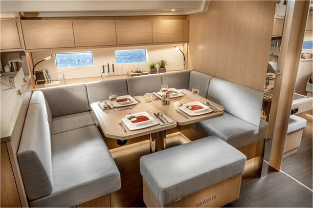 Bavaria C50 - 5 + 1 cab. El Presidente