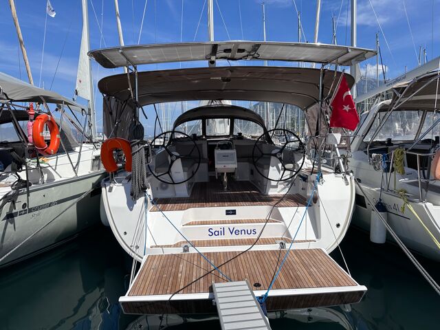 Bavaria Cruiser 46 - 4 cab. Sail Venus