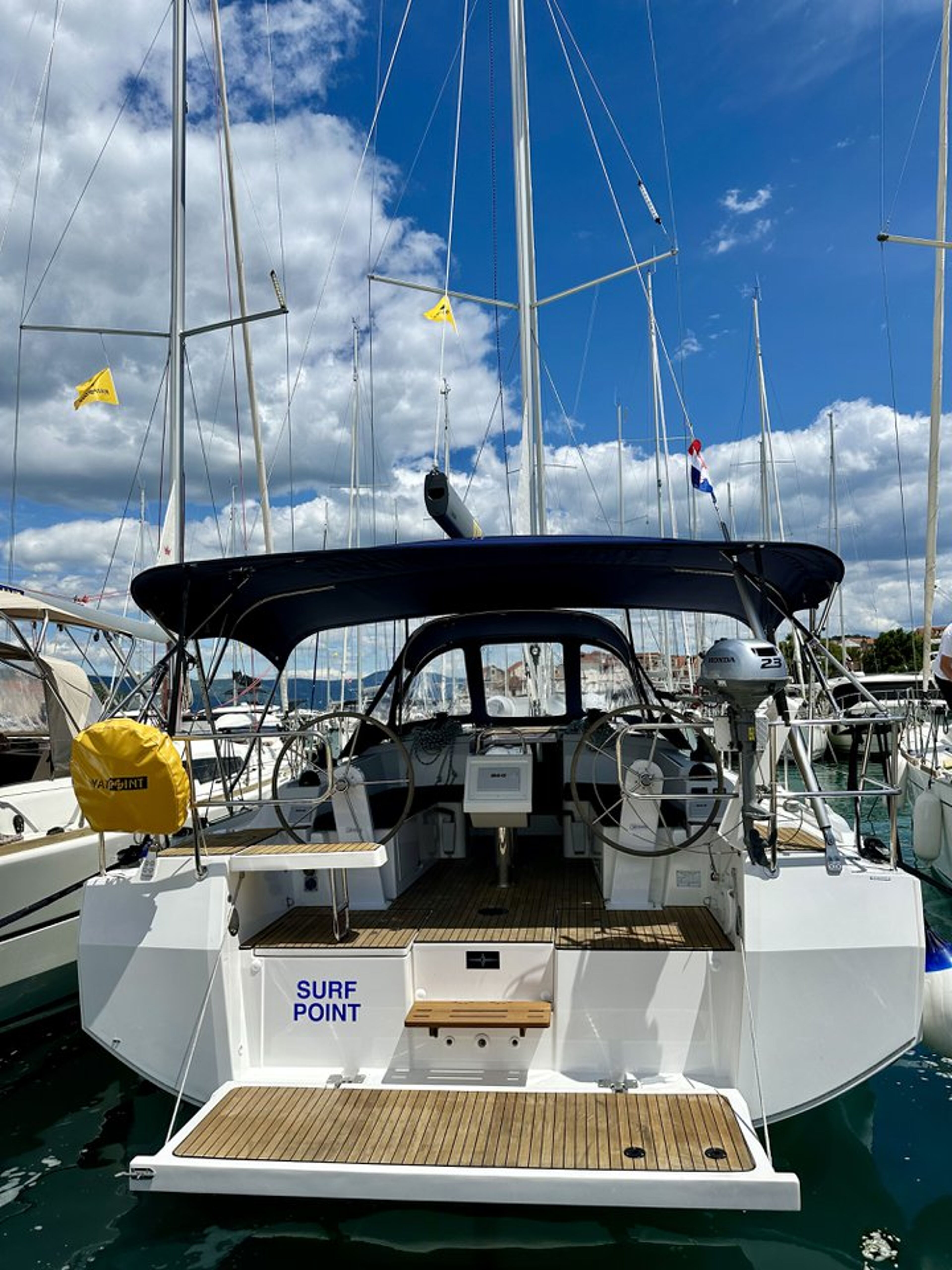 Bavaria C38 Surf Point