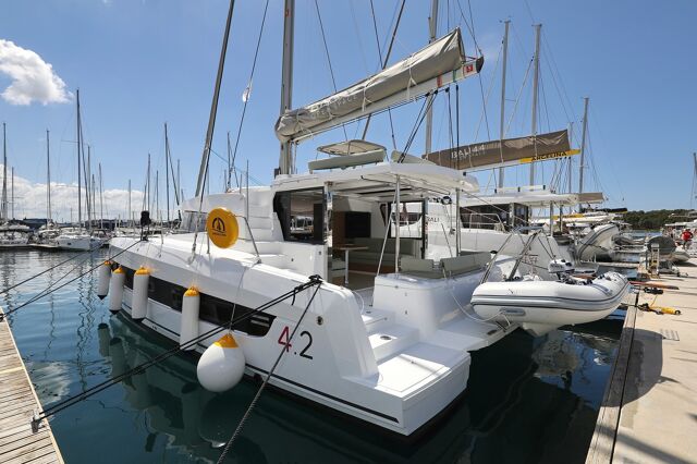 Bali 4.2 - 4 + 1 cab. Mademoiselle