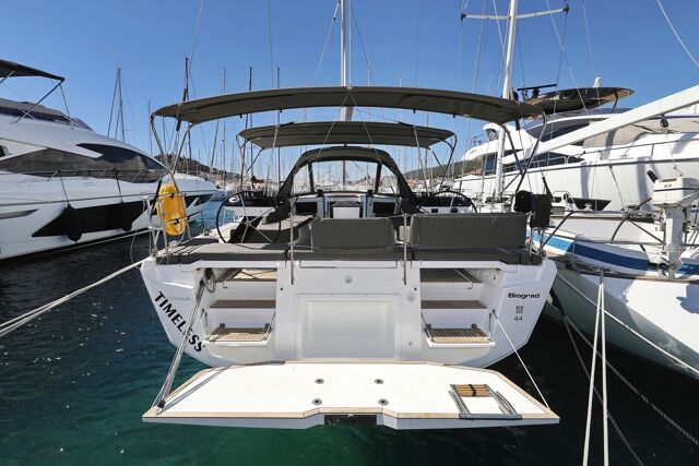 Dufour 44 - 4 cab Timeless