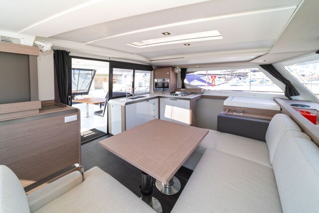 Fountaine Pajot Isla 40 - 4 + 1 cab. First Step