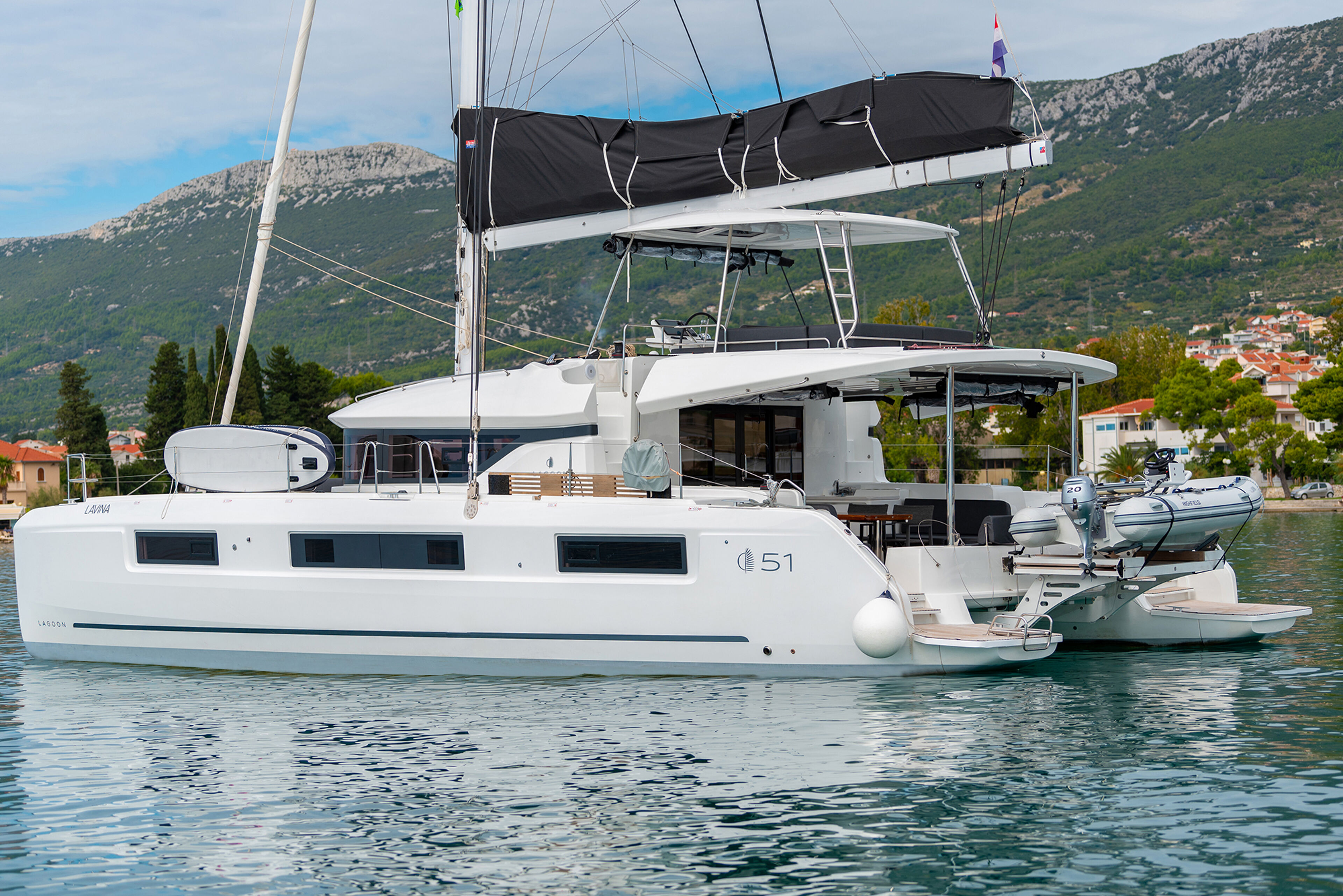 Lagoon 51 - 6 + 1 cab. Lavina