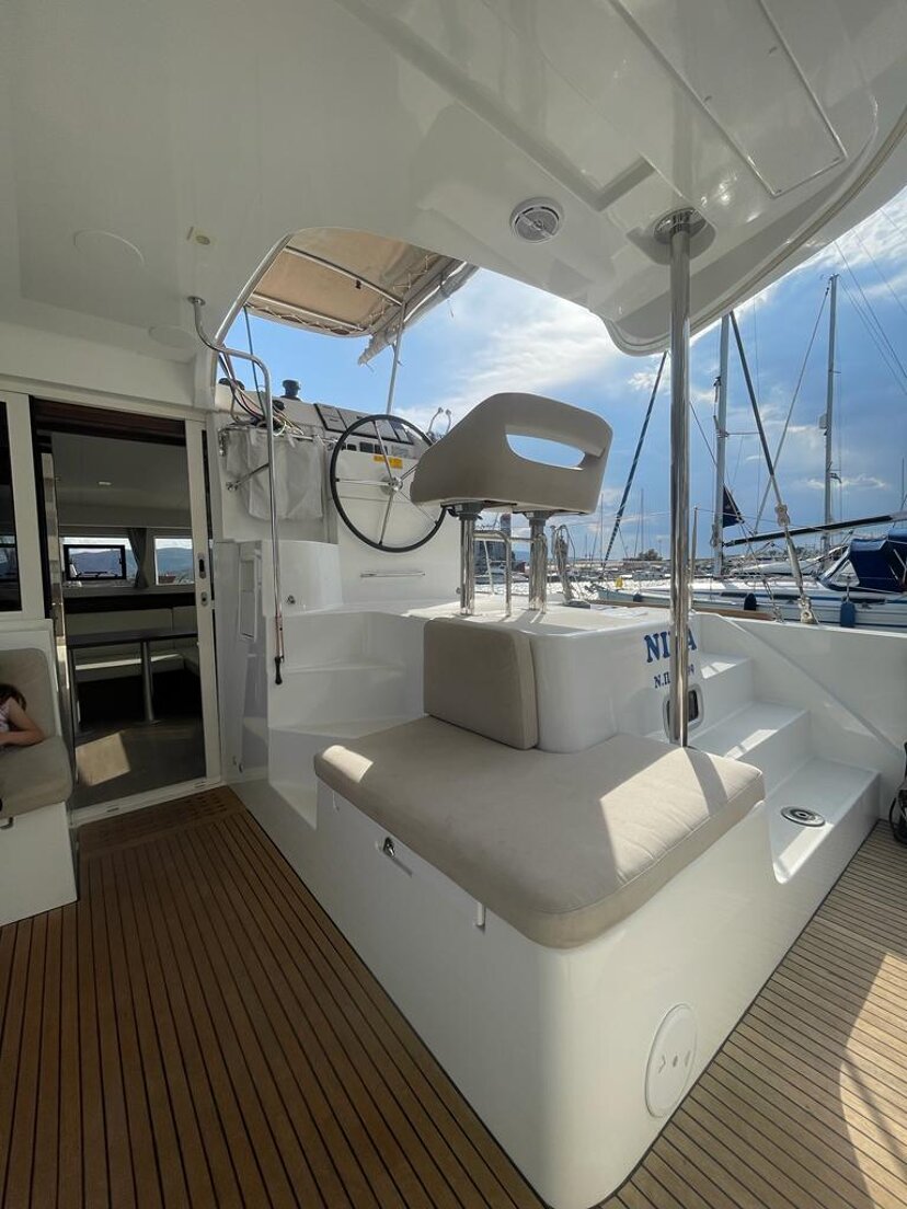 Lagoon 40 - 4 + 2 cab Nina