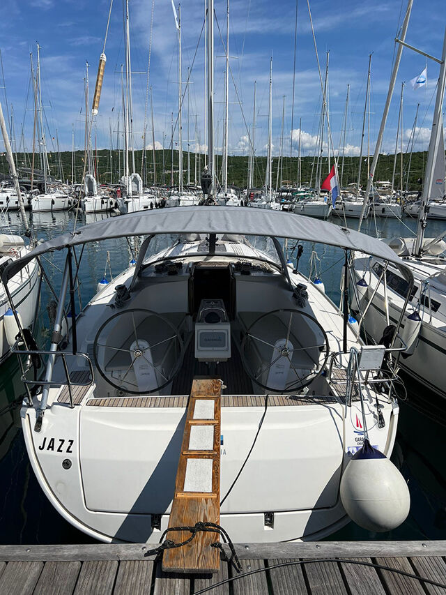 Bavaria Cruiser 41 - 3 cab. Jazz