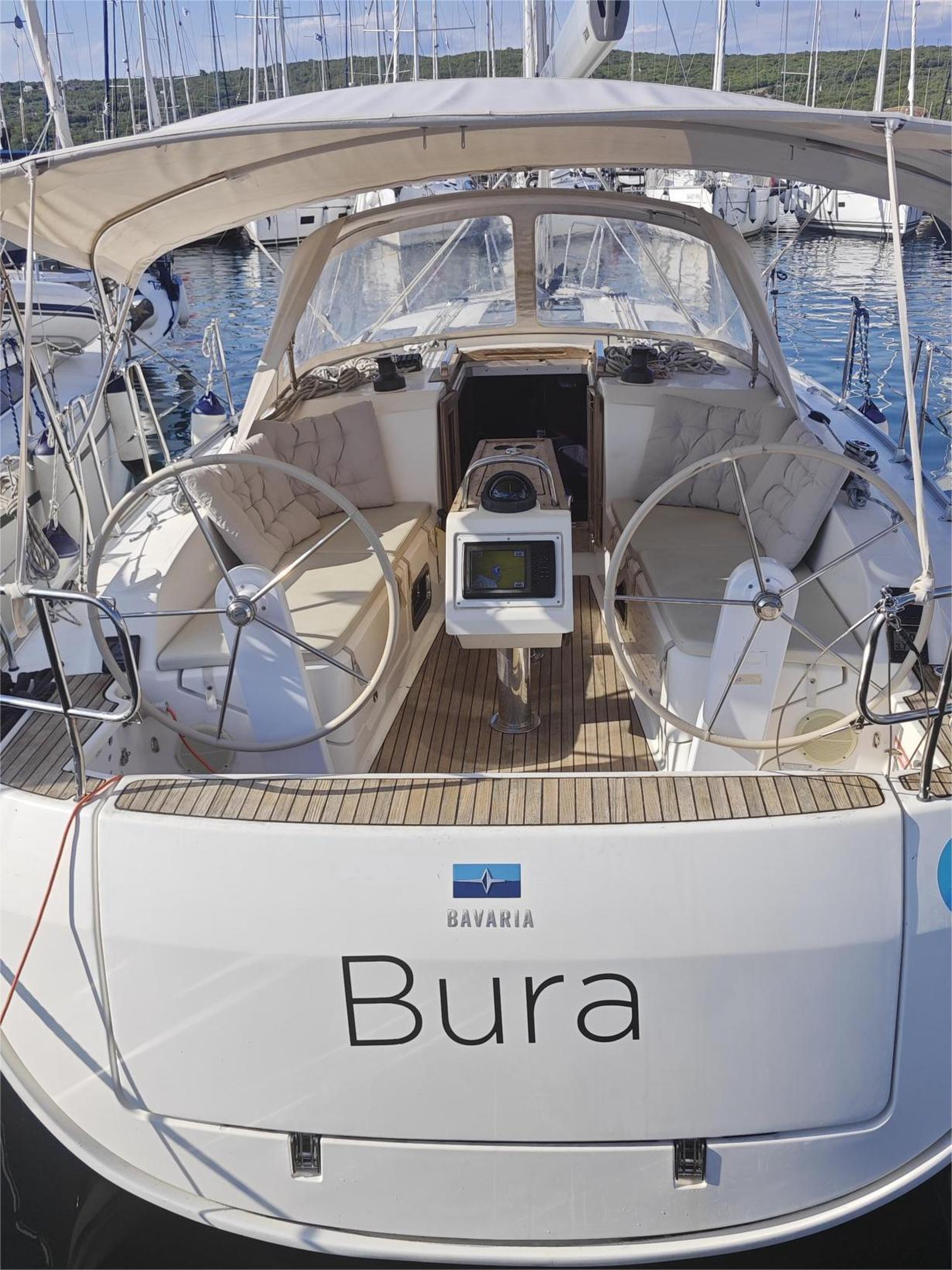 Bavaria Cruiser 37 - 3 cab. Bura