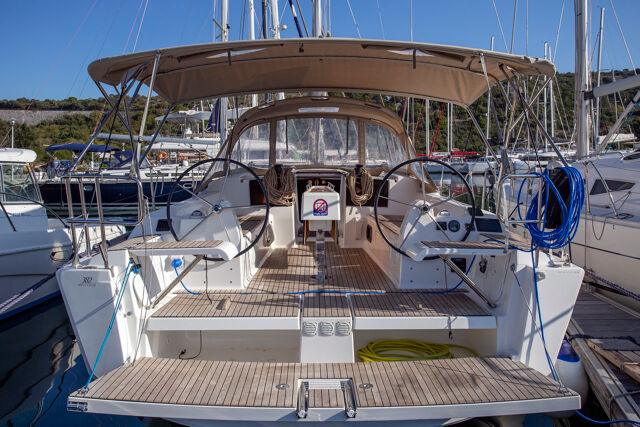 Dufour 382 GL Niké