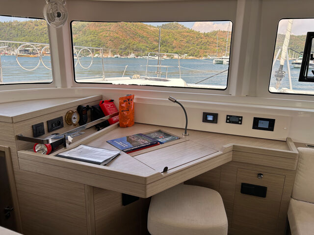 Lagoon 46 - 4 + 1 cab. Lua