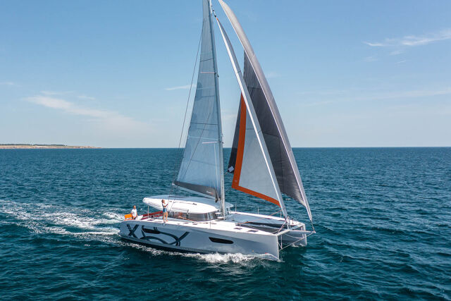Excess 14 - 4 + 2 cab. Princess Rita