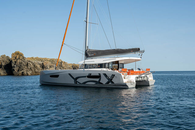 Excess 14 - 4 + 2 cab. Princess Rita