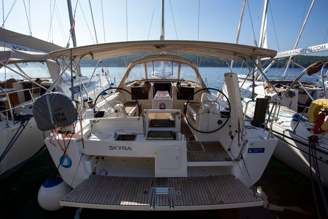 Dufour 412 GL Skyra