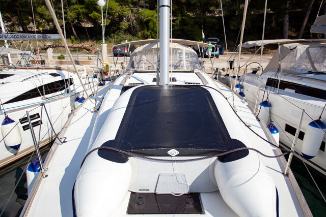 Dufour 412 GL Skyra