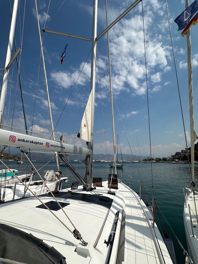 Dufour 430 GL Kummsal