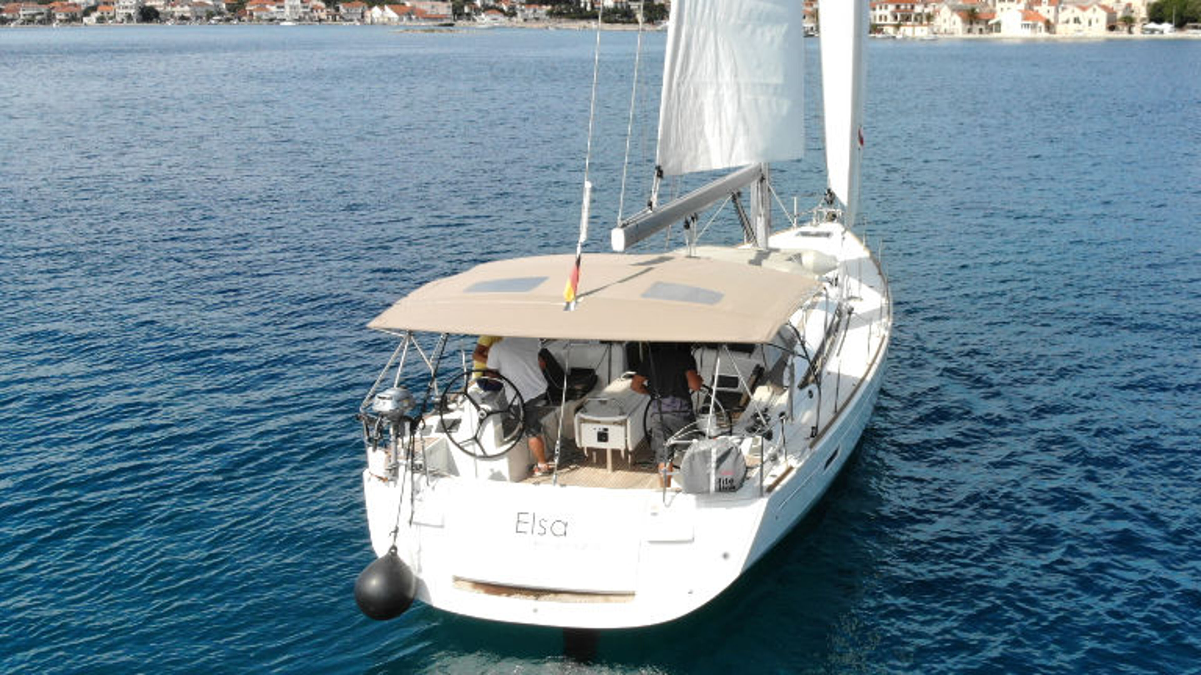 Sun Odyssey 519 - 5 + 1 cab. Elsa
