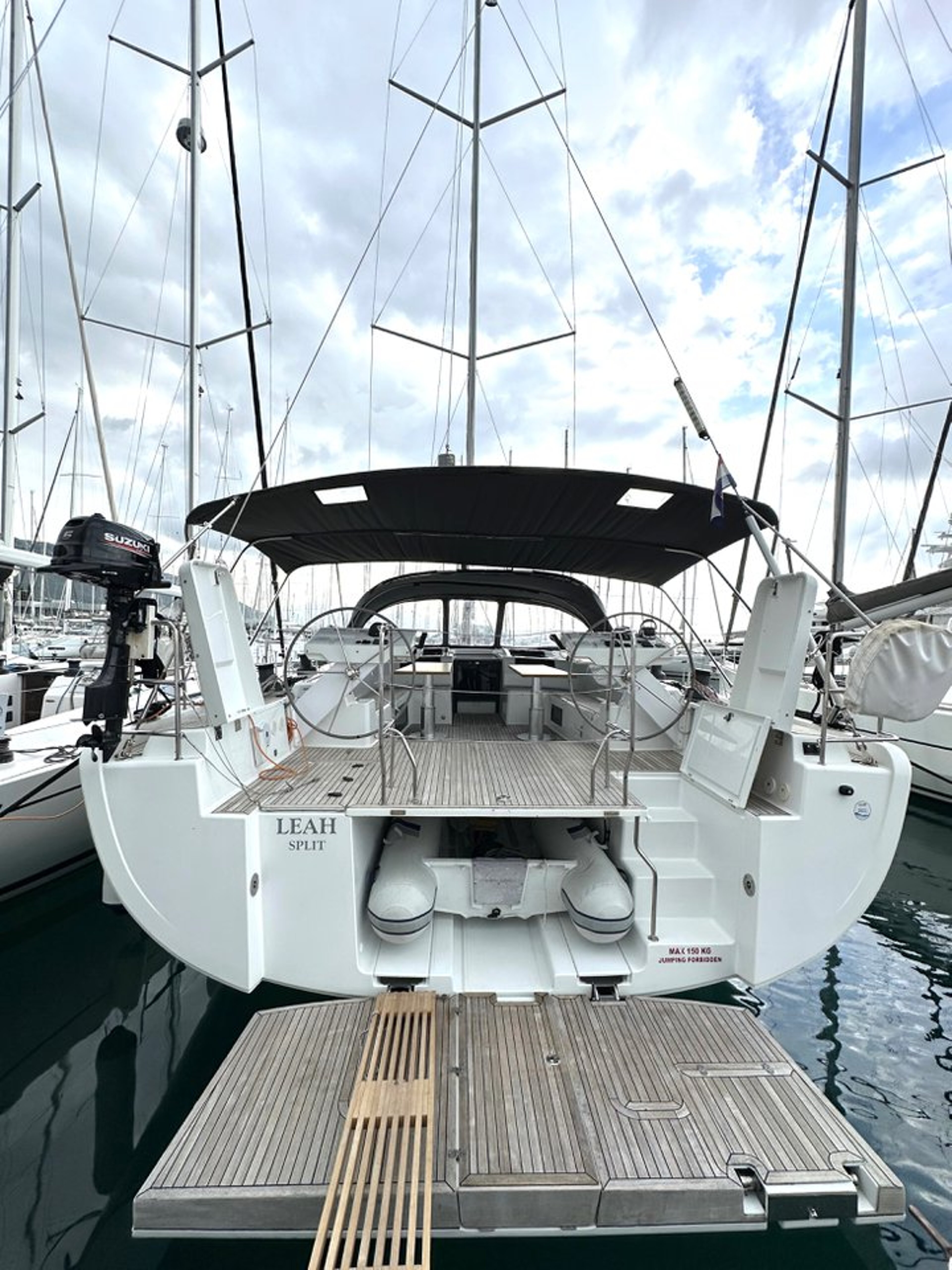 Hanse 588 - 5 + 1 cab. Leah