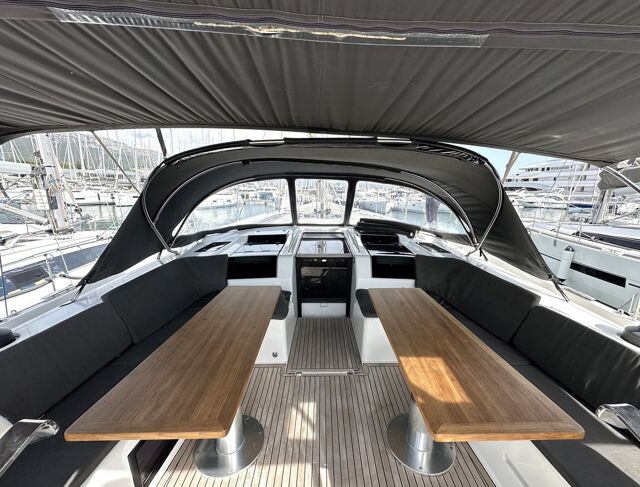 Hanse 588 - 5 + 1 cab. Leah