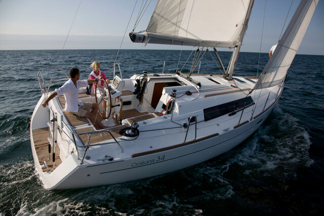 Oceanis 34 Seneca