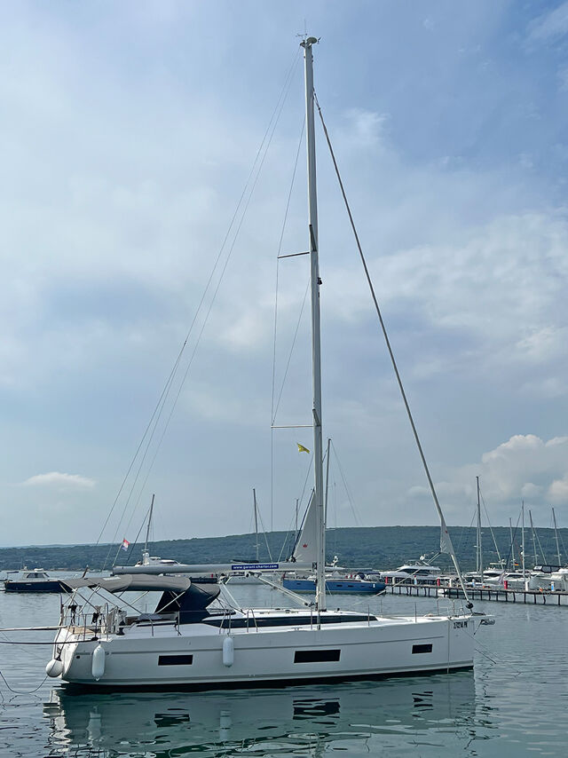 Bavaria C45 Style - 3 cab. Sunny