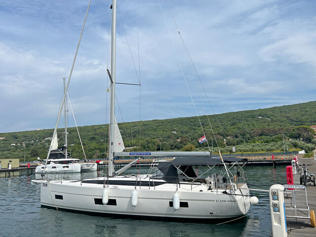 Bavaria C45 Style - 3 cab. Sunny