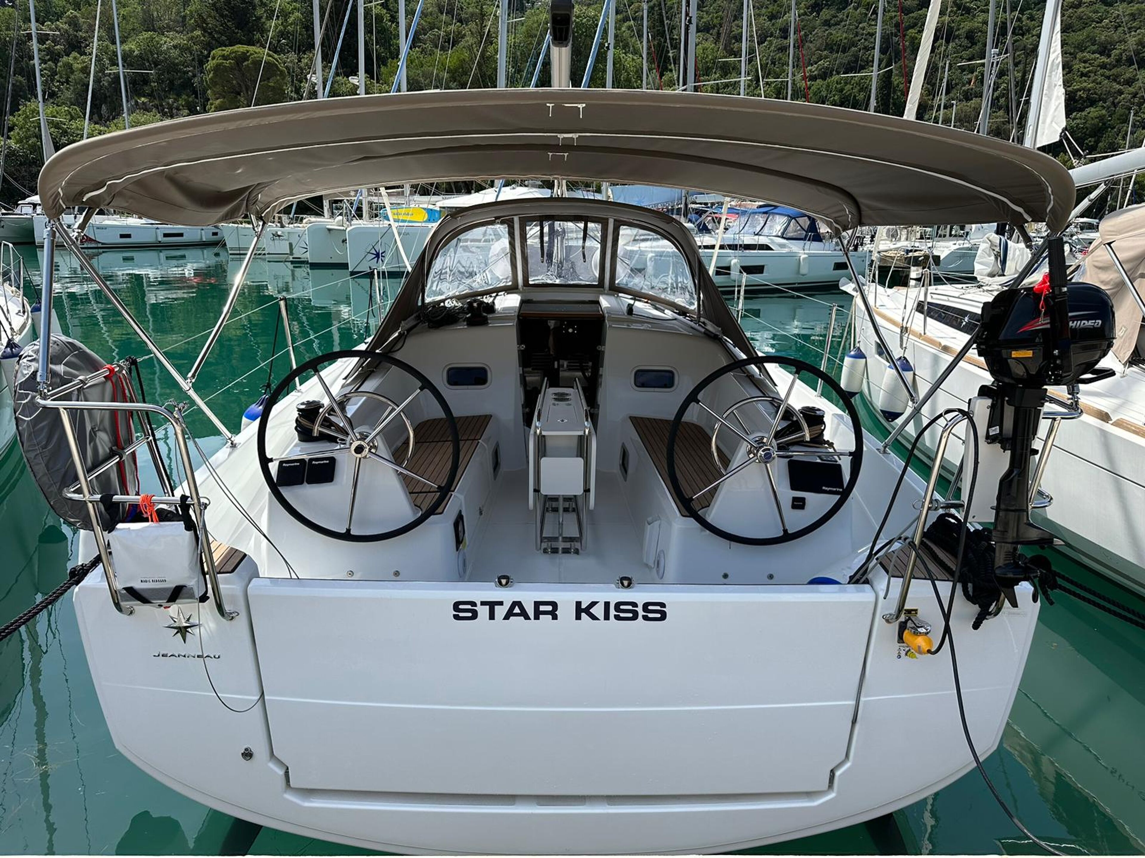 Sun Odyssey 350 - 3 cab. Star Kiss