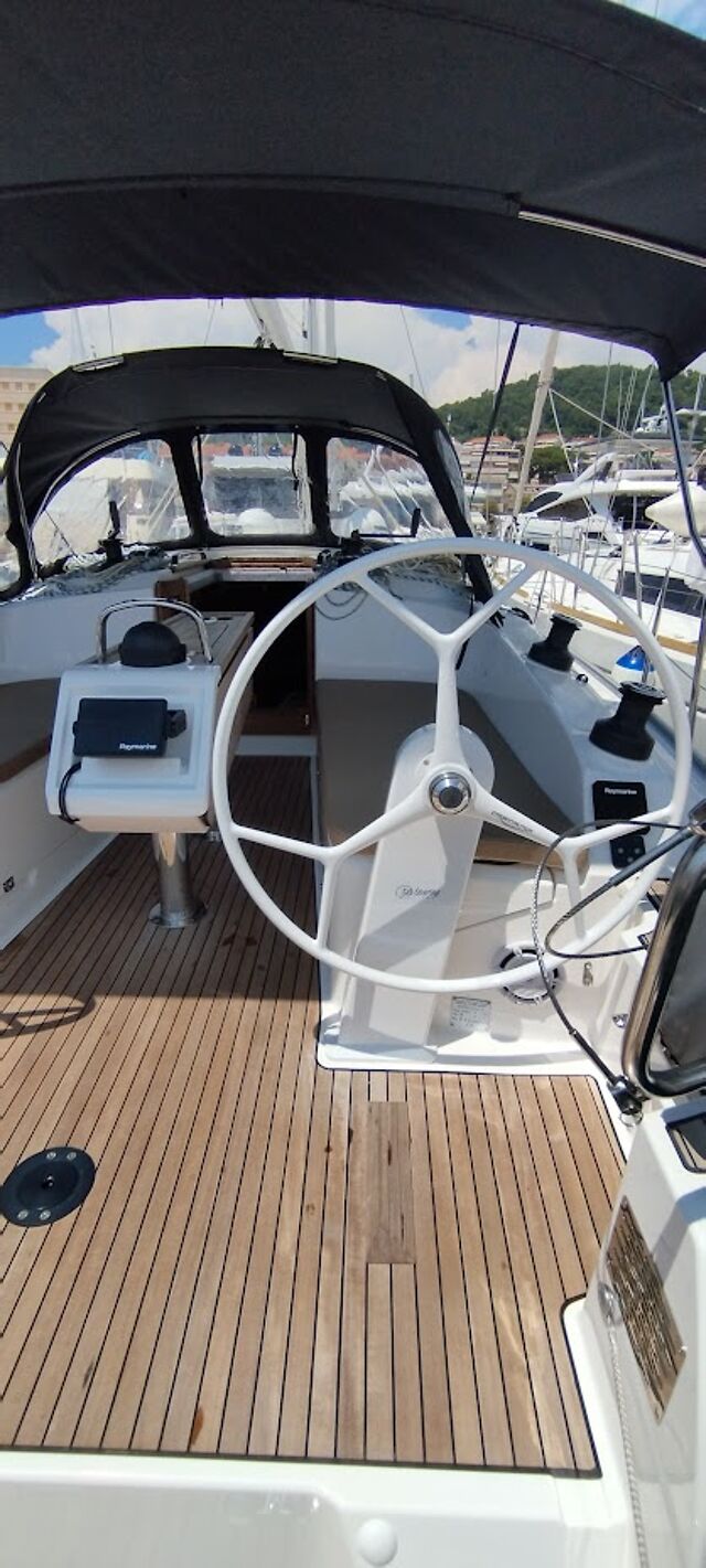 Bavaria Cruiser 37 - 3 cab. Mia