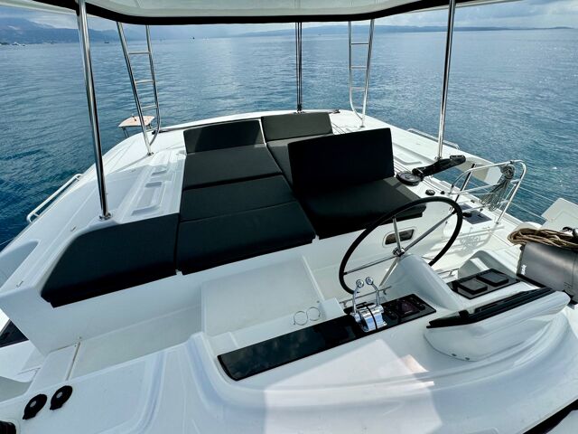 Lagoon 46 OW - 3 + 2 cab. Hevea