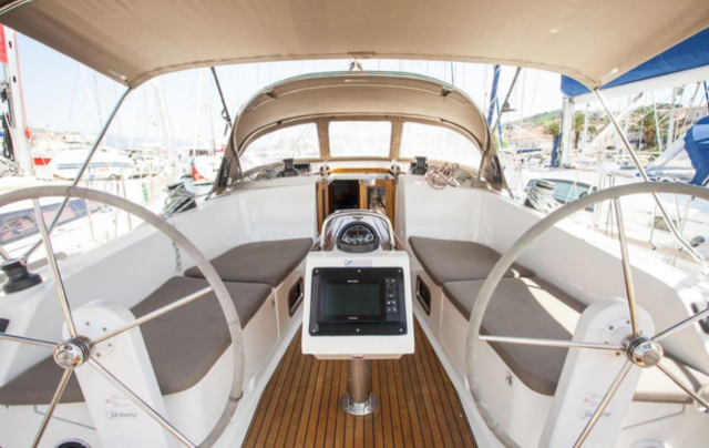 Bavaria Cruiser 41 - 3 cab. Sake