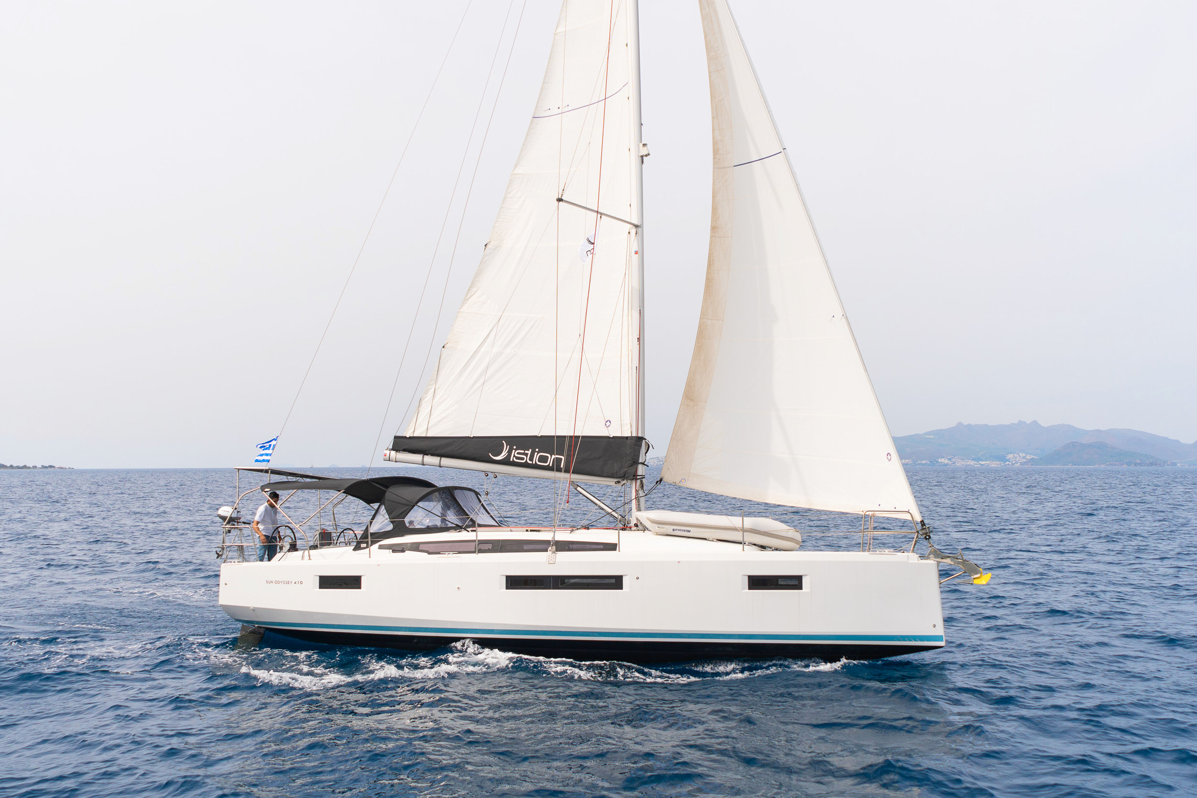 Sun Odyssey 410 - 3 cab. Naias