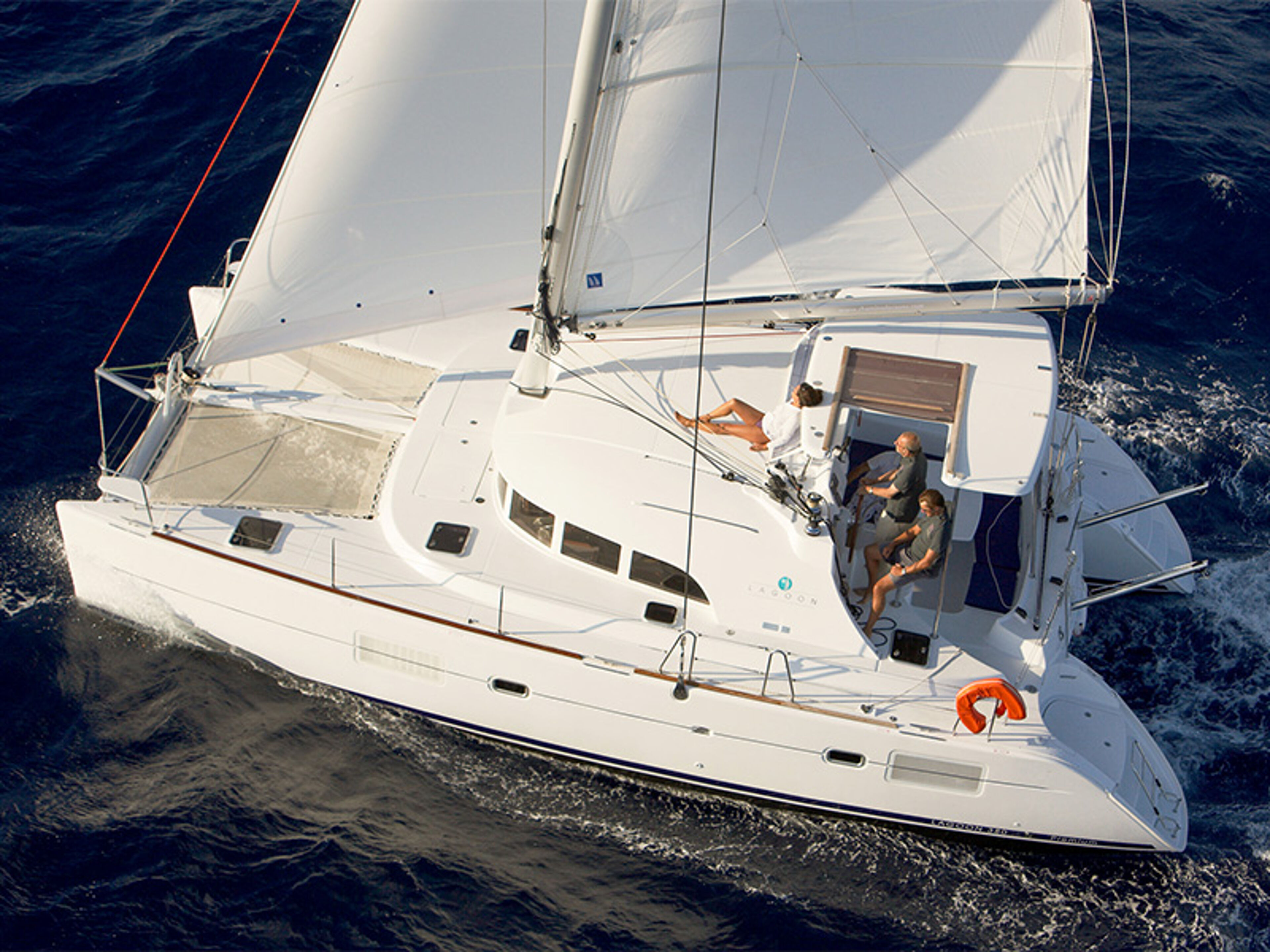 Lagoon 380 - 4 + 2 cab. Maya