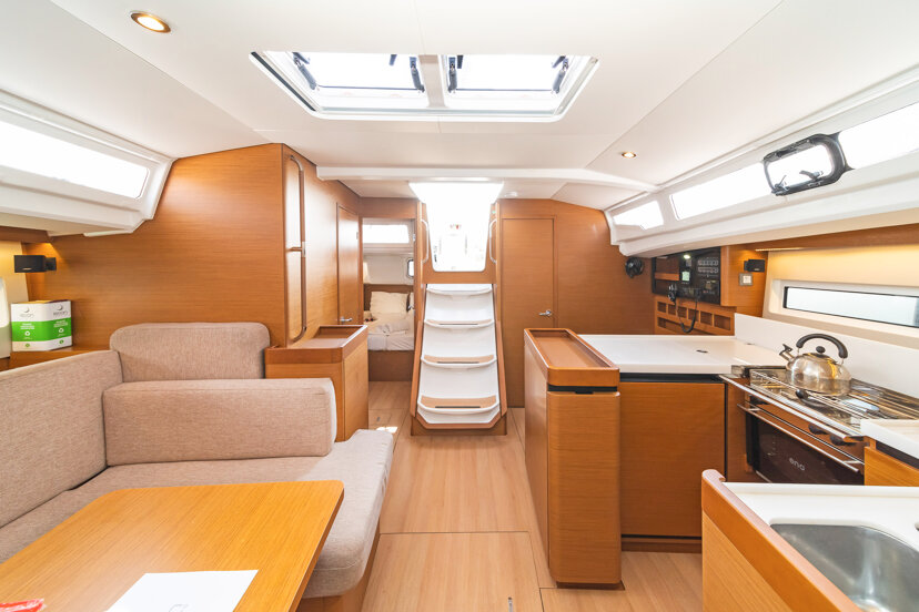 Sun Odyssey 440 Lefkippi 