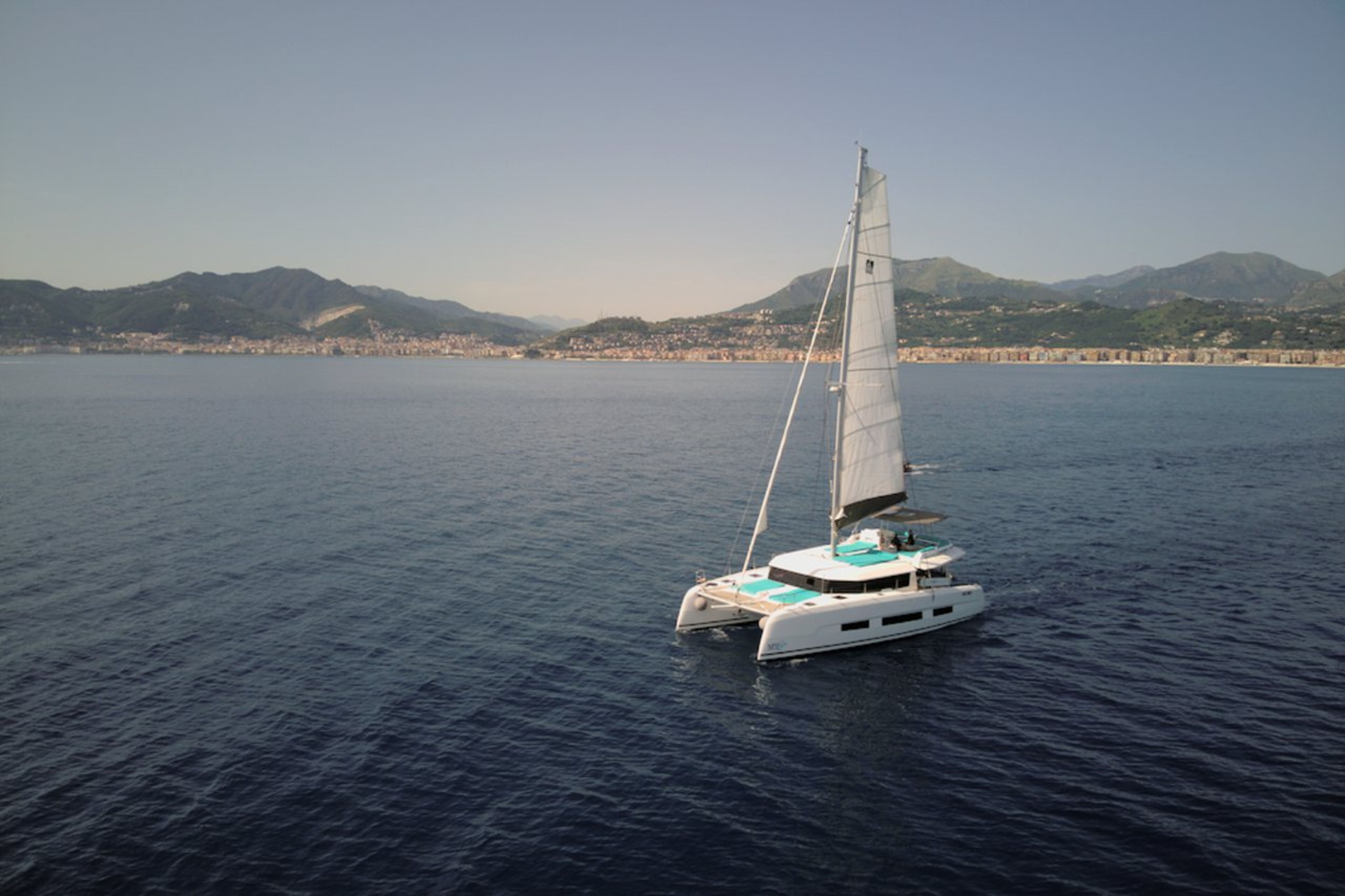 Dufour 48 Catamaran - 5 + 1 cab. Futura