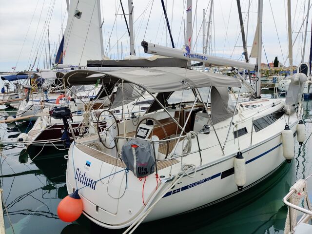 Bavaria Cruiser 37 - 3 cab. Steluna