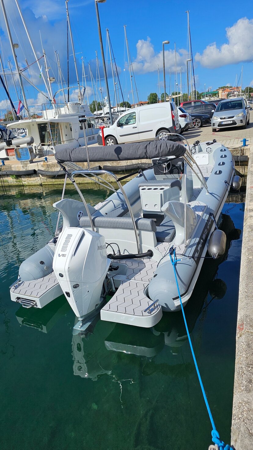 Bura 8.0 Step Hydrotherapy