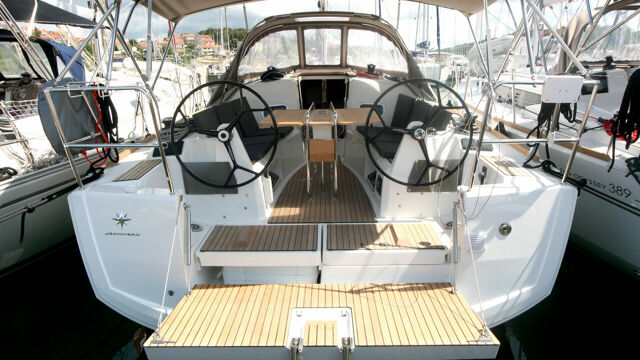 Sun Odyssey 349 - 2 cab. Marie