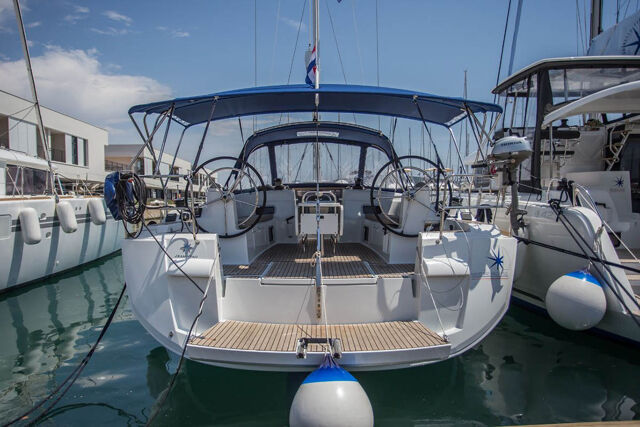 Sun Odyssey 519 - 5 cab. Freyja