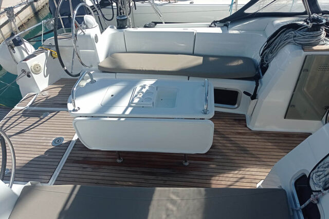Sun Odyssey 479 - 4 cab. Malin II  