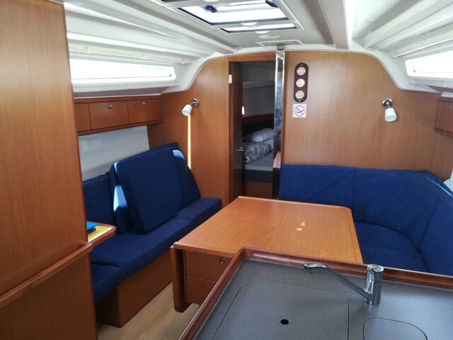 Bavaria Cruiser 37 - 3 cab. Mayan