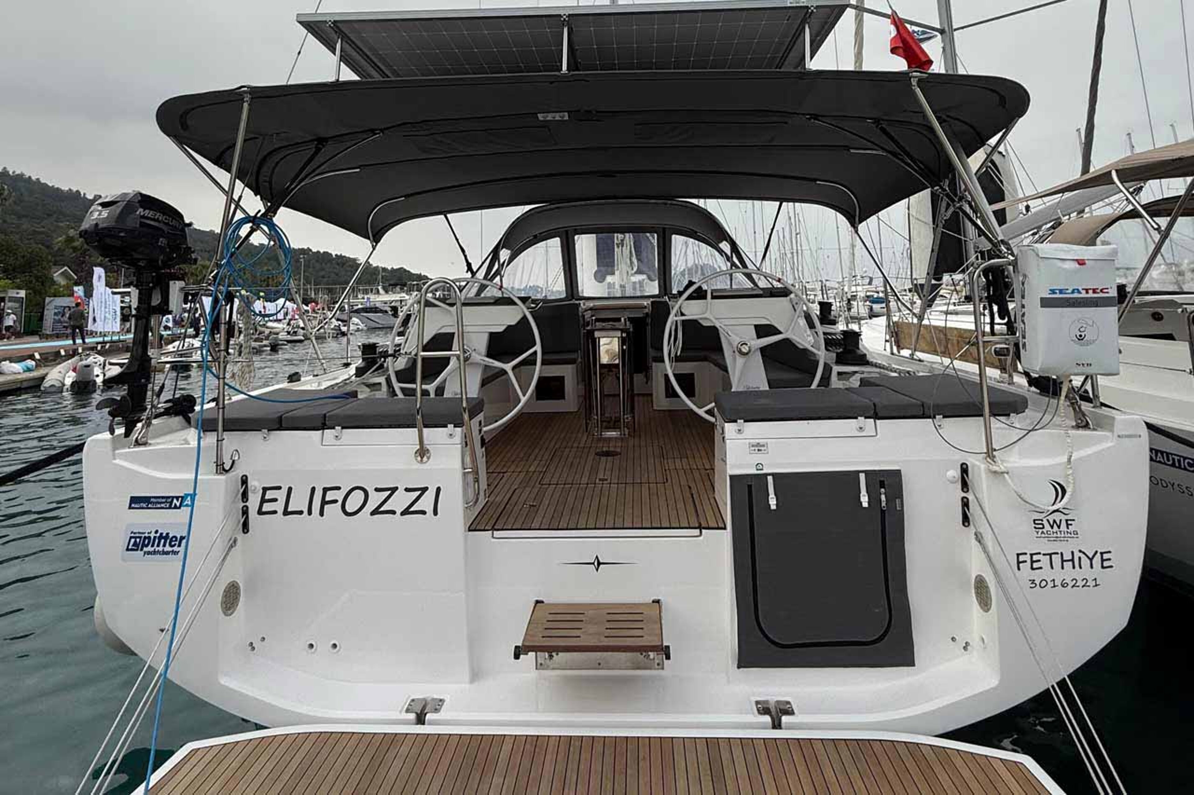 Bavaria C46 - 4 cab. ELIFOZZI