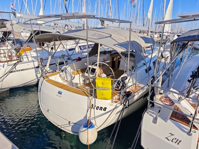 Bavaria Cruiser 37 - 3 cab. Atena