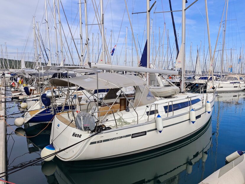 Bavaria Cruiser 37 - 3 cab. Hana