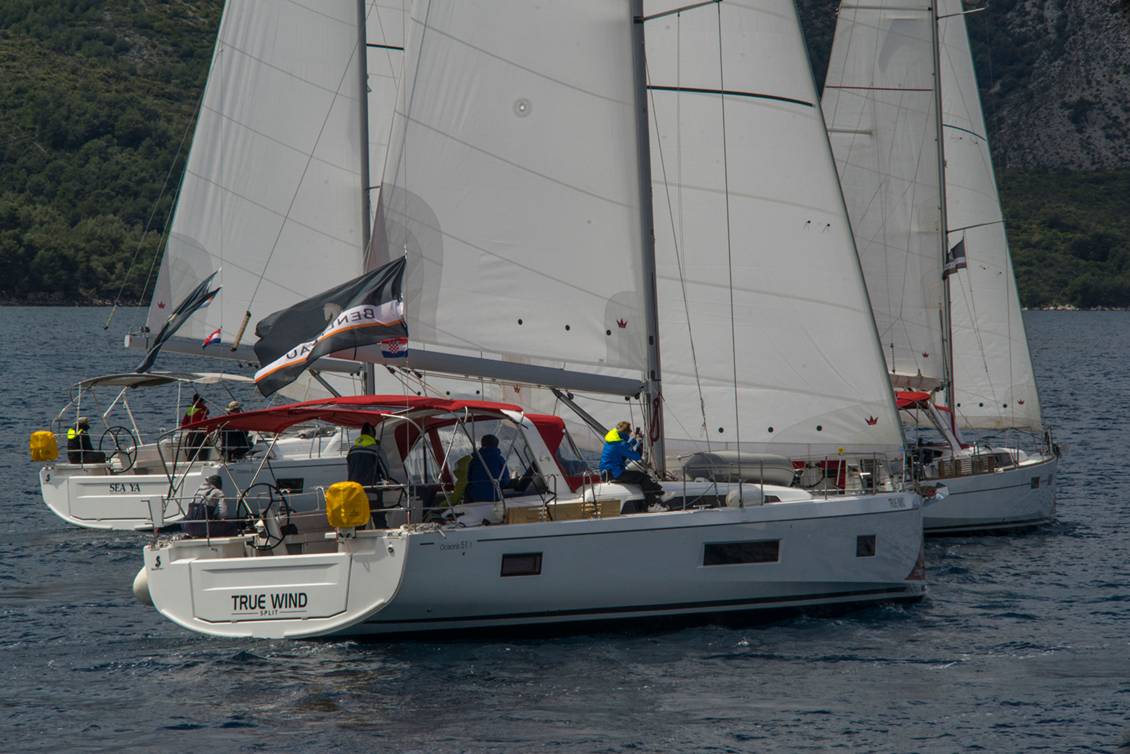 Oceanis 51.1 - 5 + 1 cab. True Wind