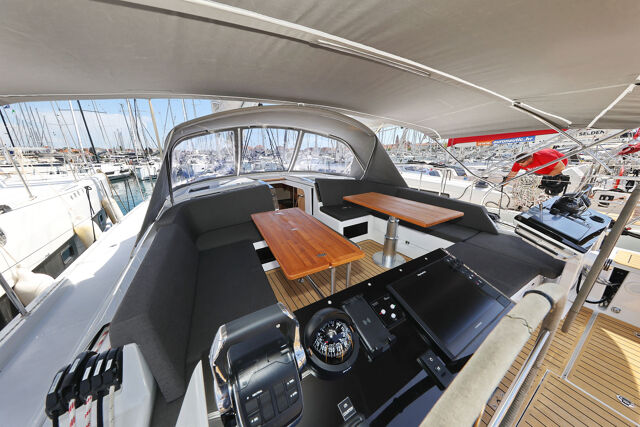 Hanse 460 - 4 cab. Kontrari - OW