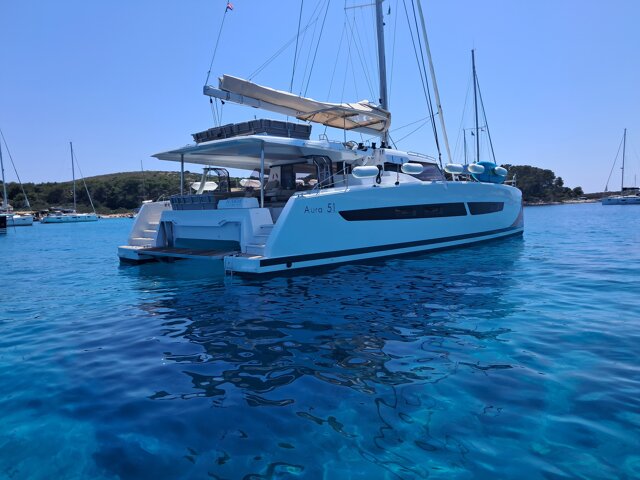 Fountaine Pajot Aura 51 - 5 + 1 cab. Sunrise