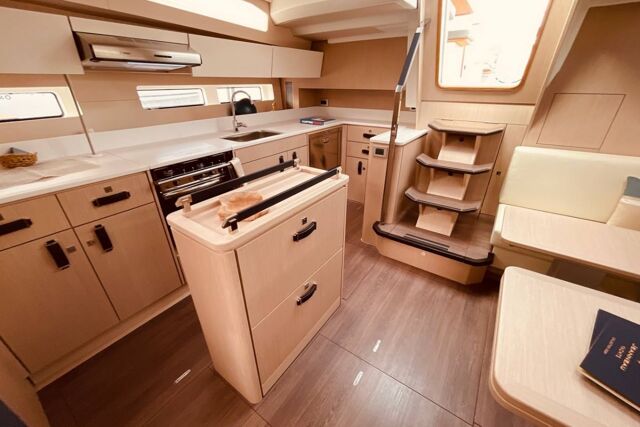 Jeanneau 55 - 3 + 1 cab. Marina