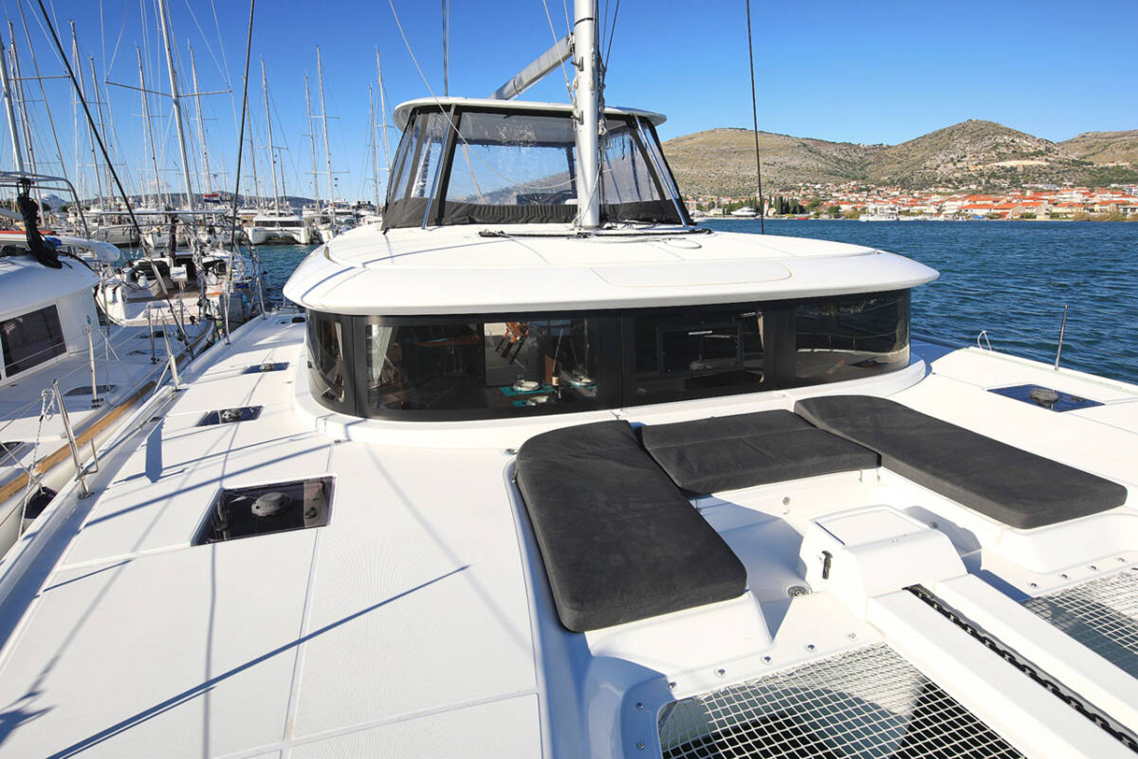 Lagoon 46 - 4 + 2 cab. Mariposa