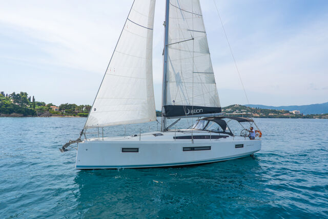 Sun Odyssey 410 - 3 cab. Zheng Yi Sao (郑一嫂)