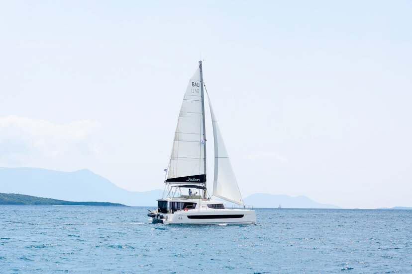 Bali 4.6 - 5 + 1 cab. Aria