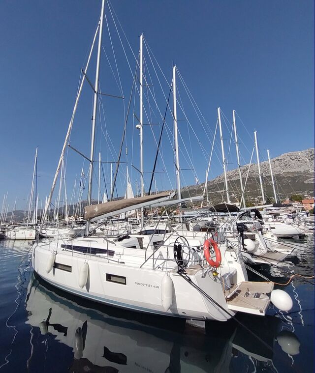 Sun Odyssey 440 Habibi
