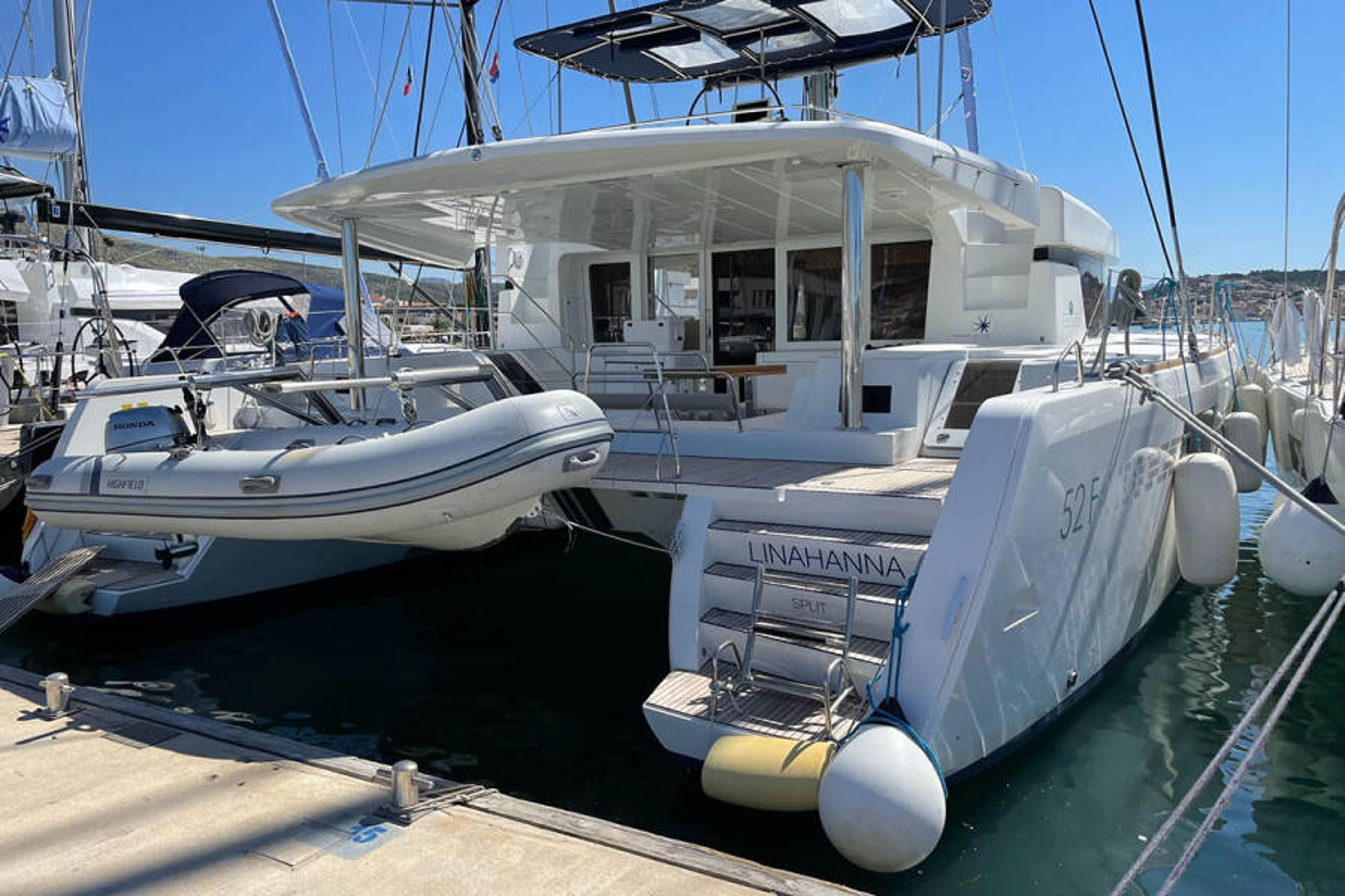Lagoon 52 F - 6 + 2 cab. LinaHanna