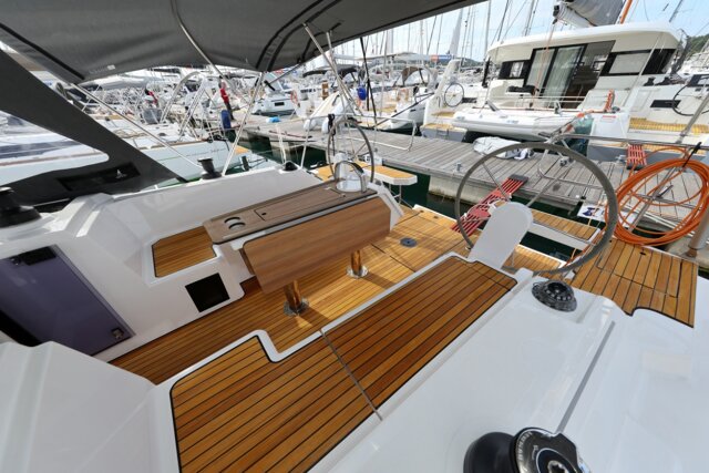 Bavaria C38 Freewise